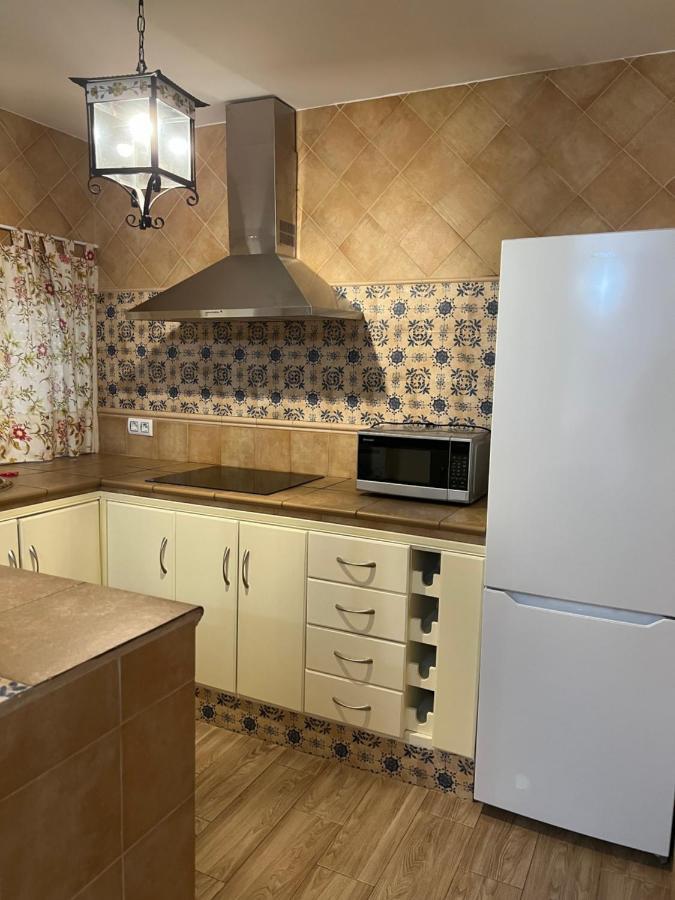 El Torreon 3 Apartment Lora del Río Екстериор снимка